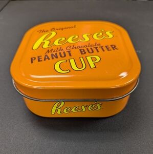 Reese's Cup Collectible Tin